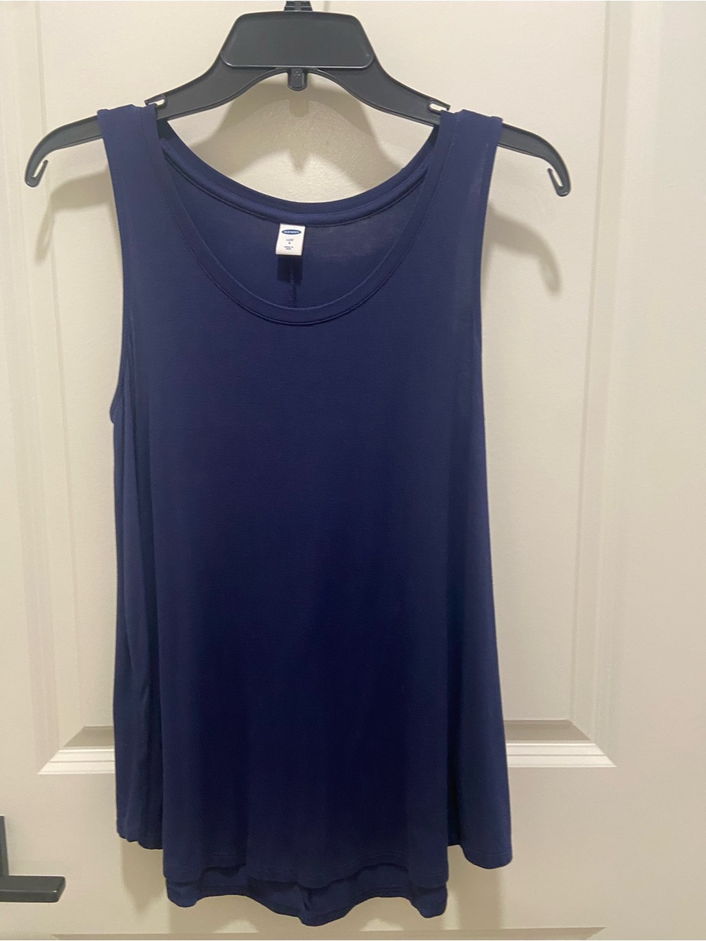 Old Navy Navy Blue Scoop Neck Tank Top